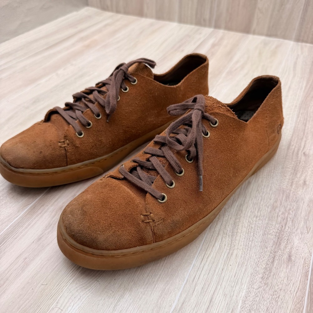 Born Suede Sneakers Mens 9 Brown Good Lace Up Low Top Leather Gum Sole F12603